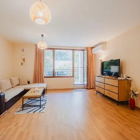 Family Garden In Complex Iglika With Available Parking Apartament *